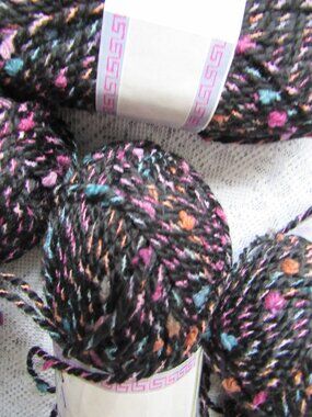 Set of 8 balls Patons Maya Aran Yarn, 50g each, 30% alpaca, made in UK